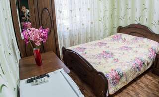 Гостиница Guest House Chernomor Адлер Бюджетный двухместный номер с 1 кроватью-2